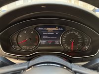 Pogled na kombinovani instrument