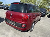 Pogled od pozadi desno