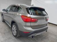 Aanzicht achter links