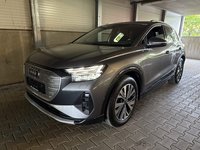 Pogled od napred levo