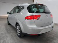 Aanzicht achter links