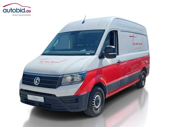 Pogled od napred levo