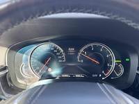 Pogled na kombinovani instrument