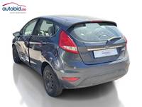 Pogled od pozadi levo