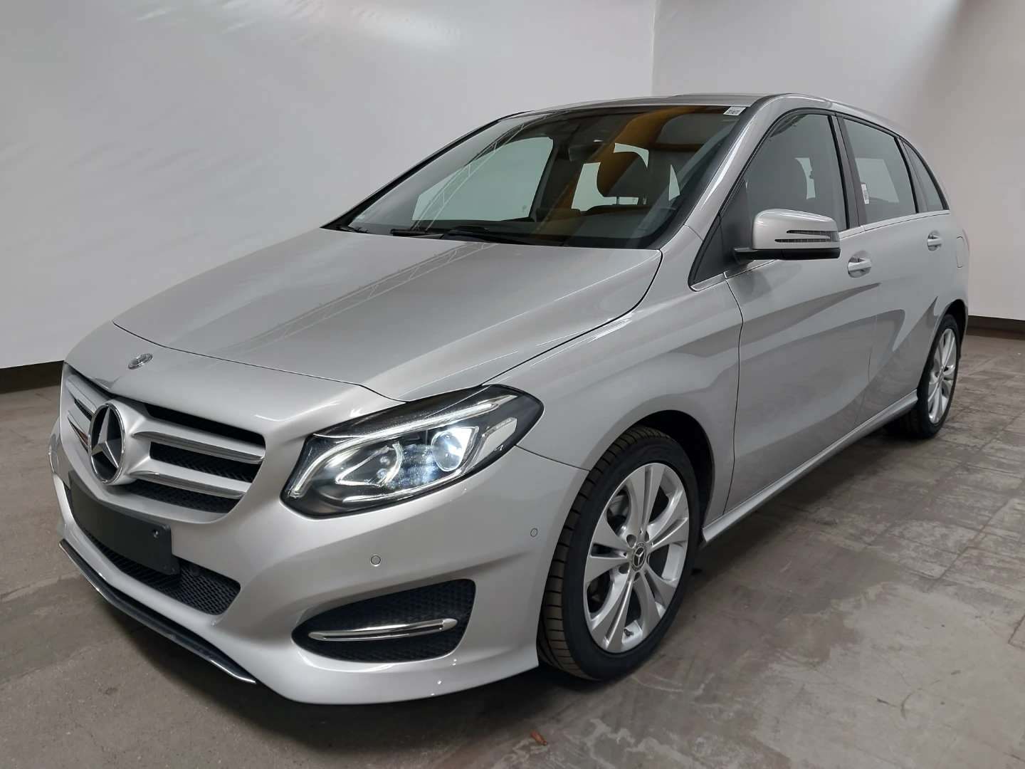 Mercedes-Benz B