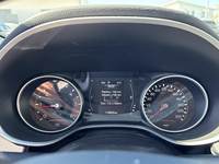 Pogled na kombinovani instrument