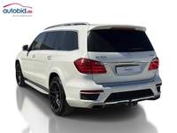 Pogled od pozadi levo