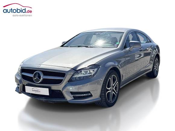 Pogled od napred levo