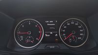 Pogled kombi instrument