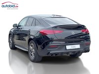 Pogled od pozadi levo