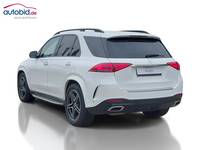 Pogled od pozadi levo