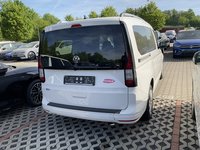 Вид сзади справа