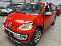 VW up! cross up! 1,0i Nehoda