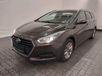 Pogled levo spredaj