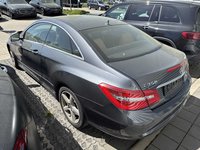 Widok z tyłu po stronie lewej