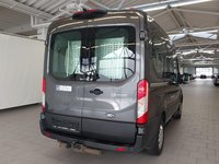 Widok z tyłu po stronie prawej