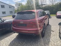 Skats no labās puses aizmugurē