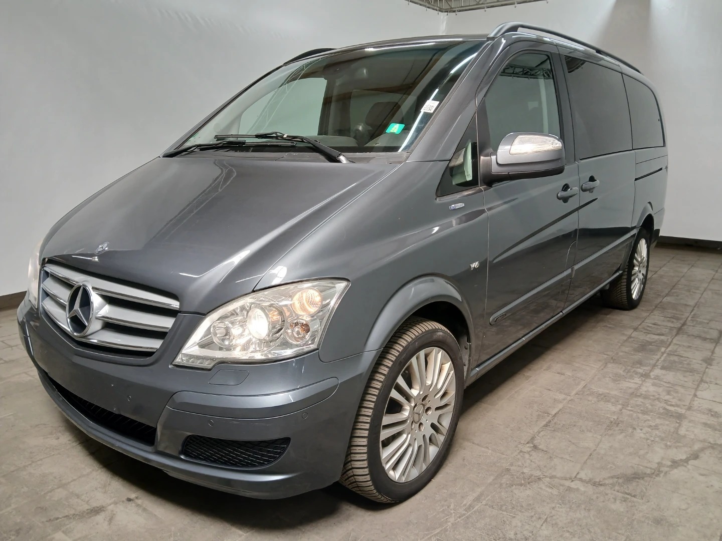 Mercedes-Benz Viano