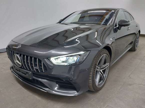 Pogled sprijeda lijevo