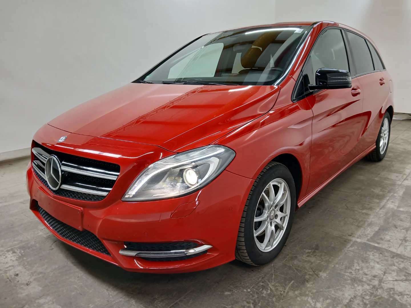 Mercedes-Benz B