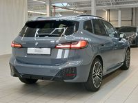 Вид сзади справа