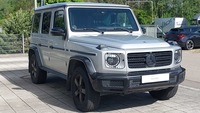 Вид спереди справа