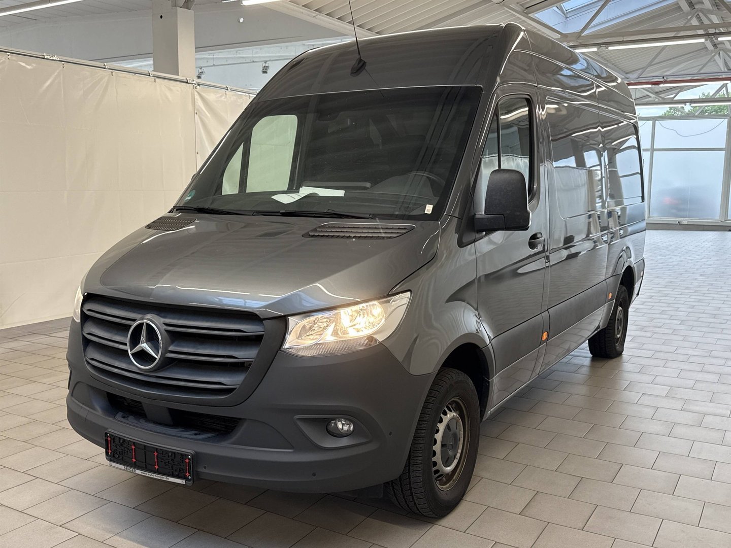 Mercedes-Benz Sprinter