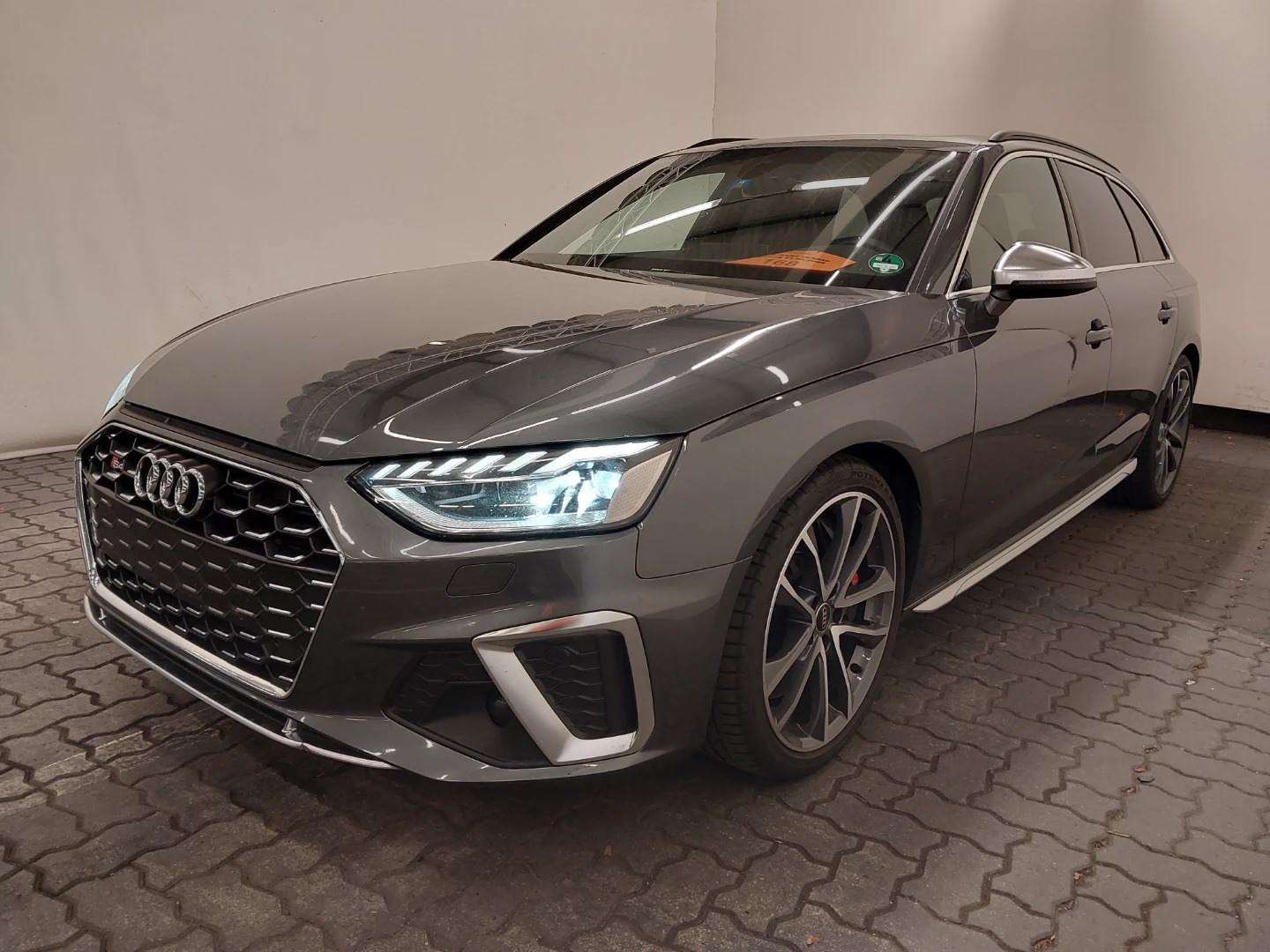 Audi S4