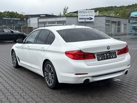Вид сзади слева