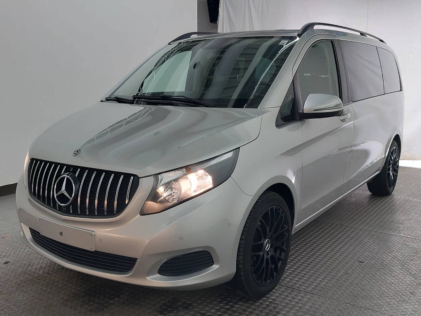 Mercedes-Benz V