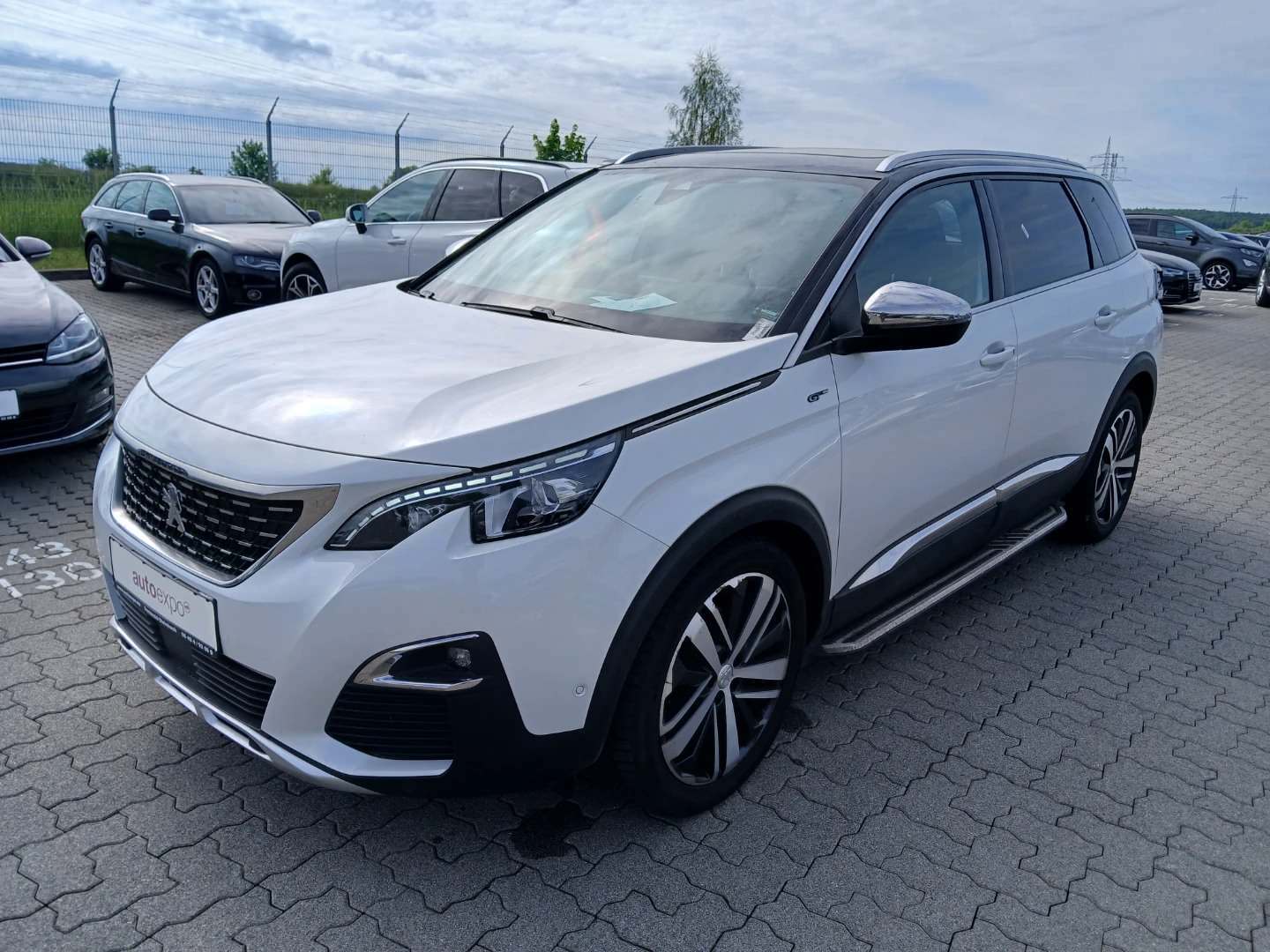 Peugeot 5008