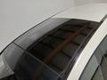 View of sunroof / panoramic roof