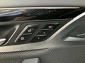 Widok przycisków sterujących foteli elektrycznych