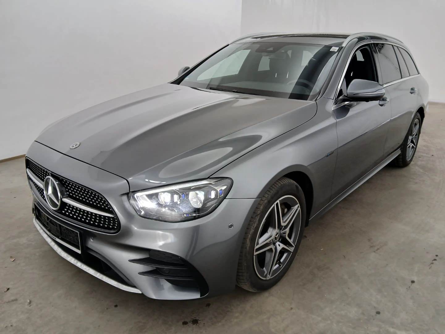 Mercedes-Benz E