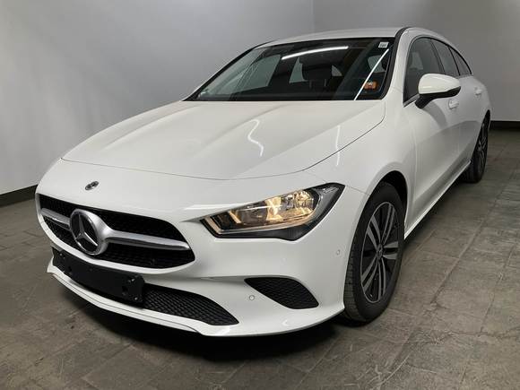 Pogled od napred levo