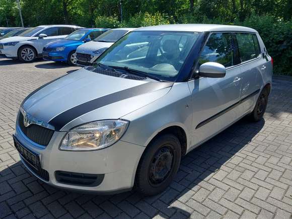 Widok z przodu po stronie lewej