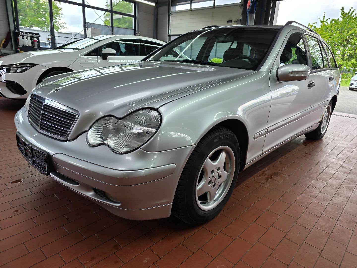 Mercedes-Benz C
