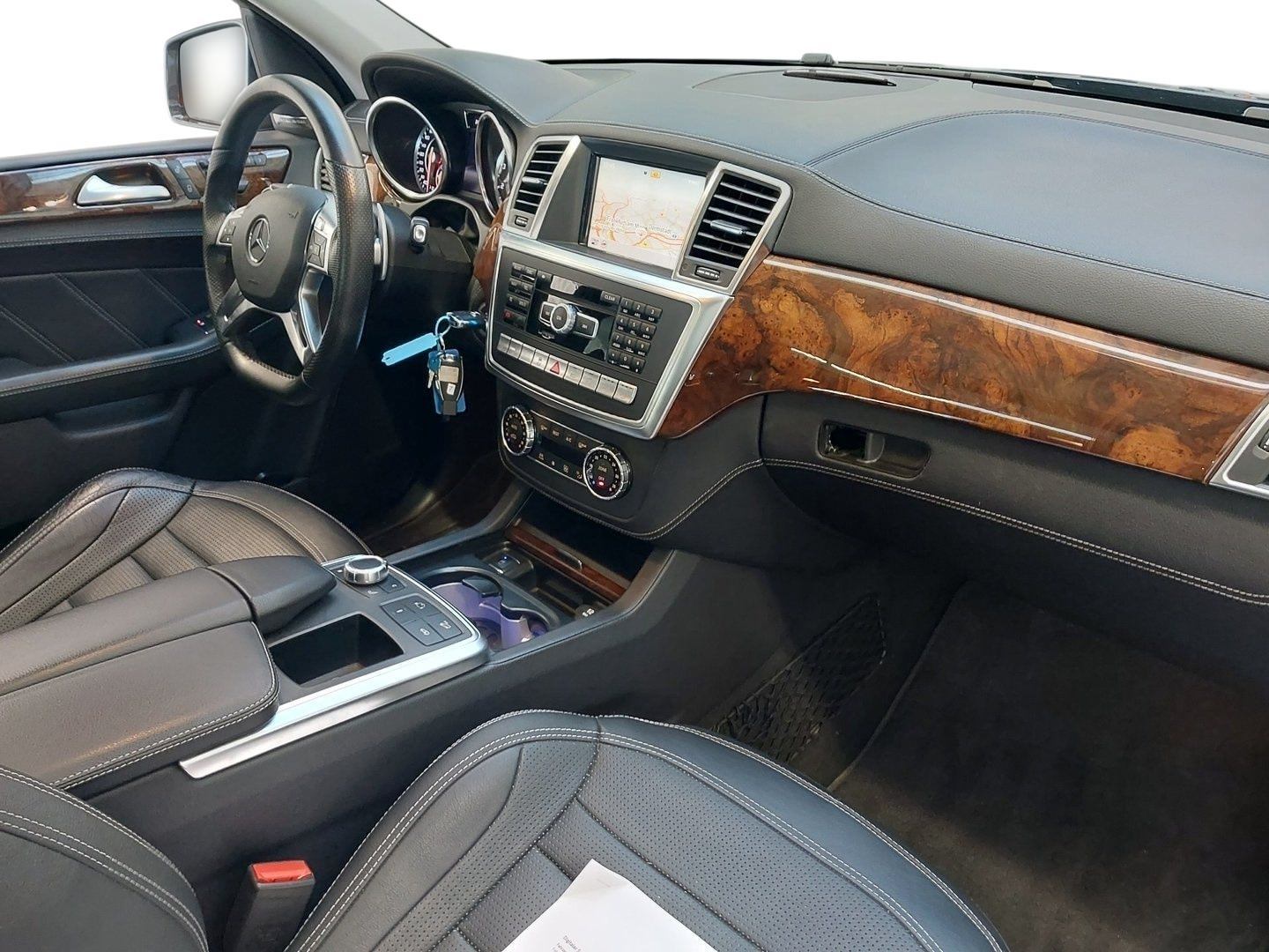 Mercedes-Benz ML