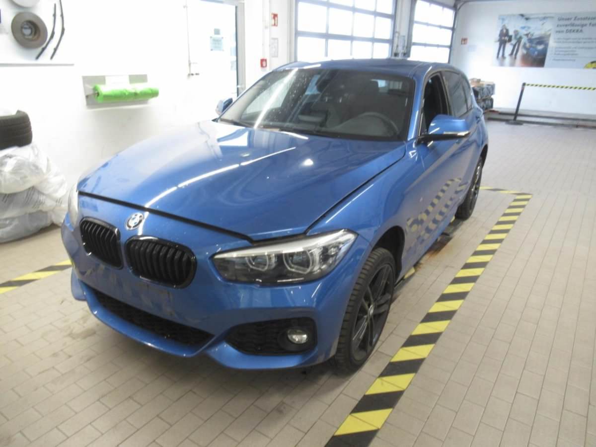 BMW 120i