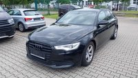 Pogled levo spredaj