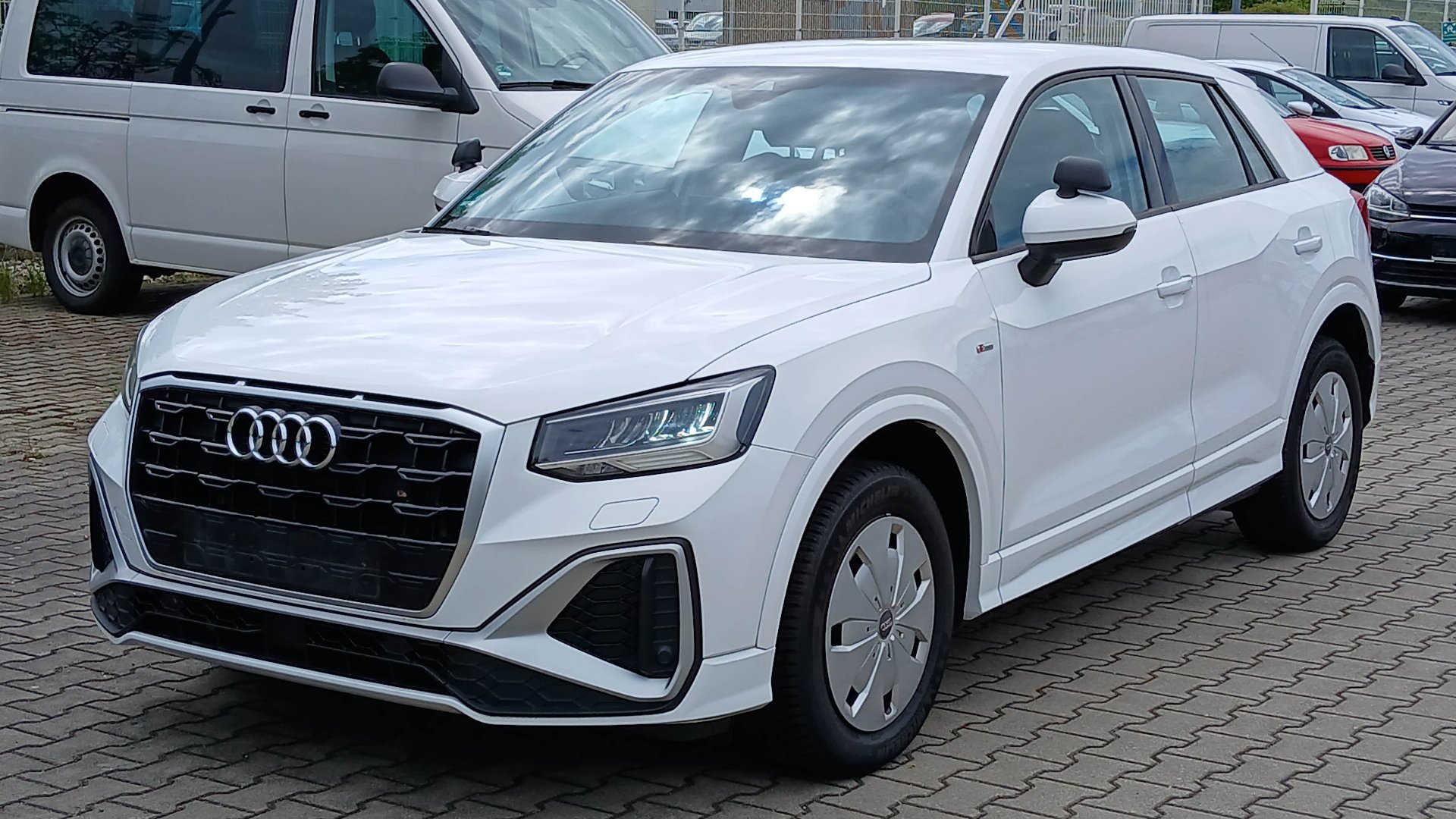 Audi Q2