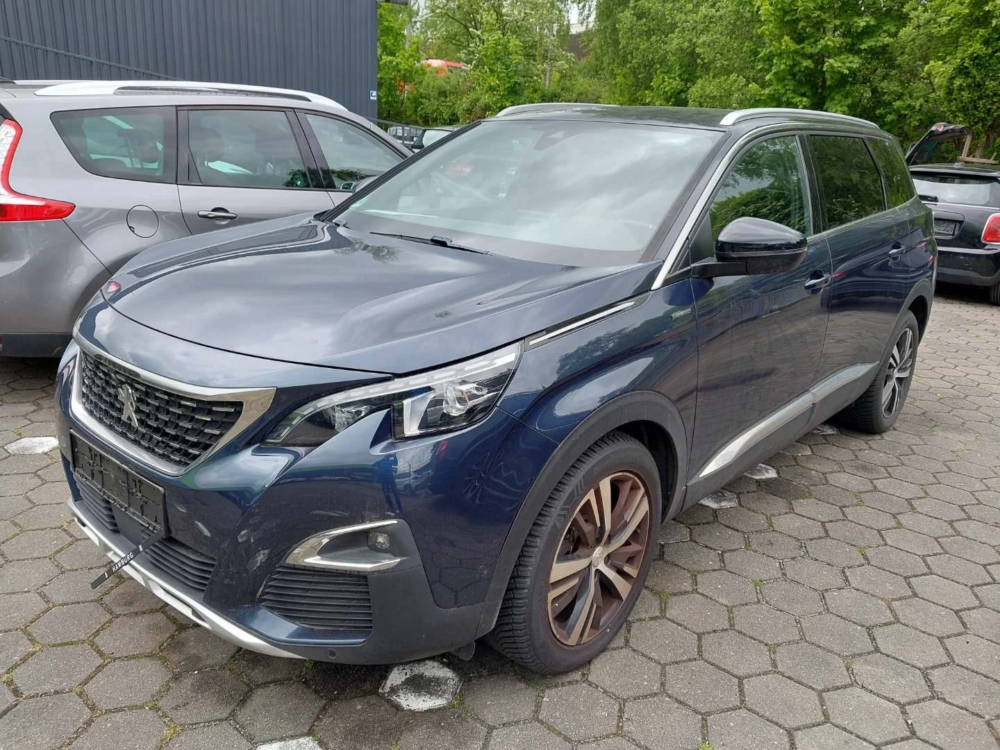 Peugeot 5008
