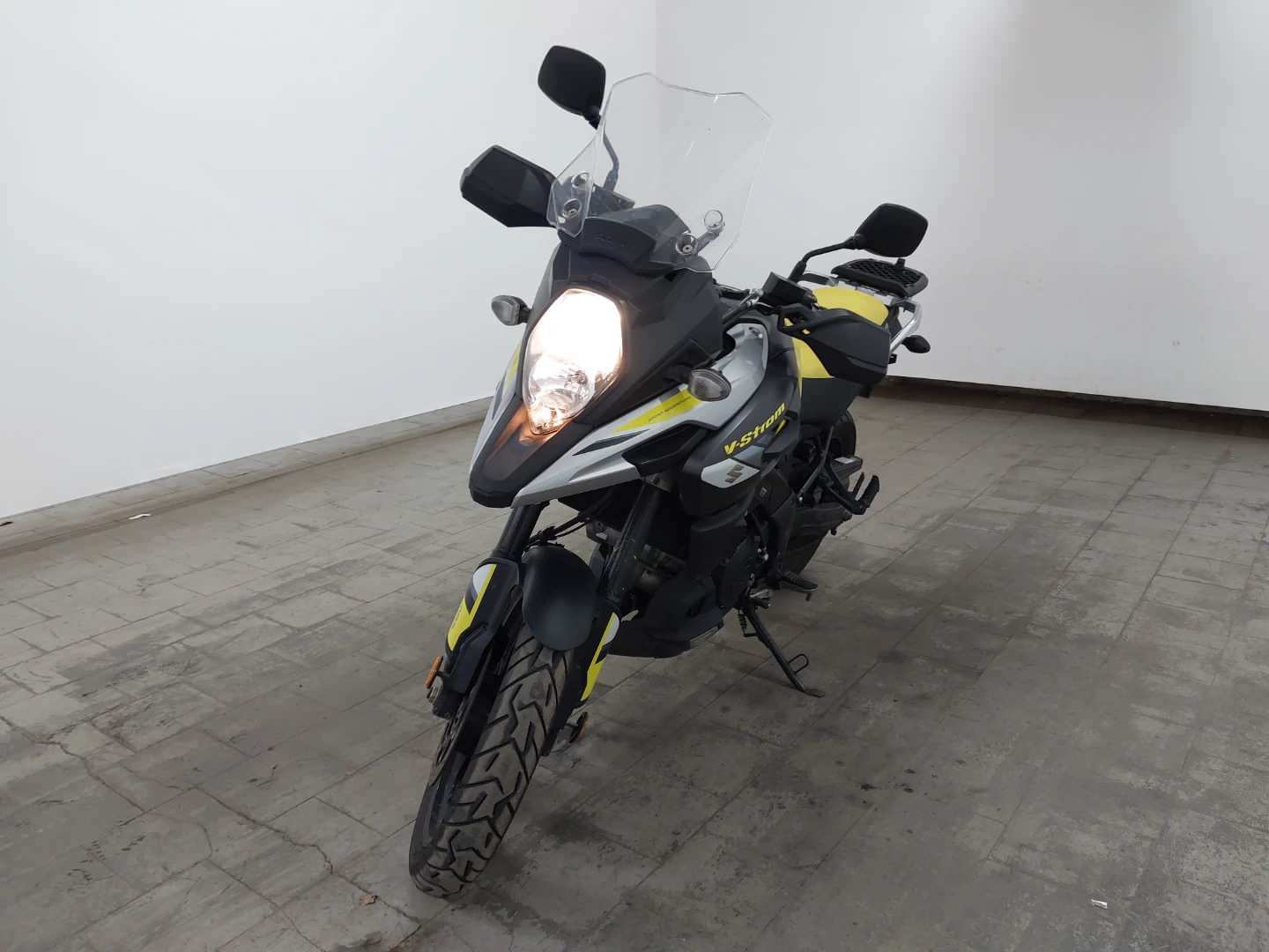 Suzuki V-Strom