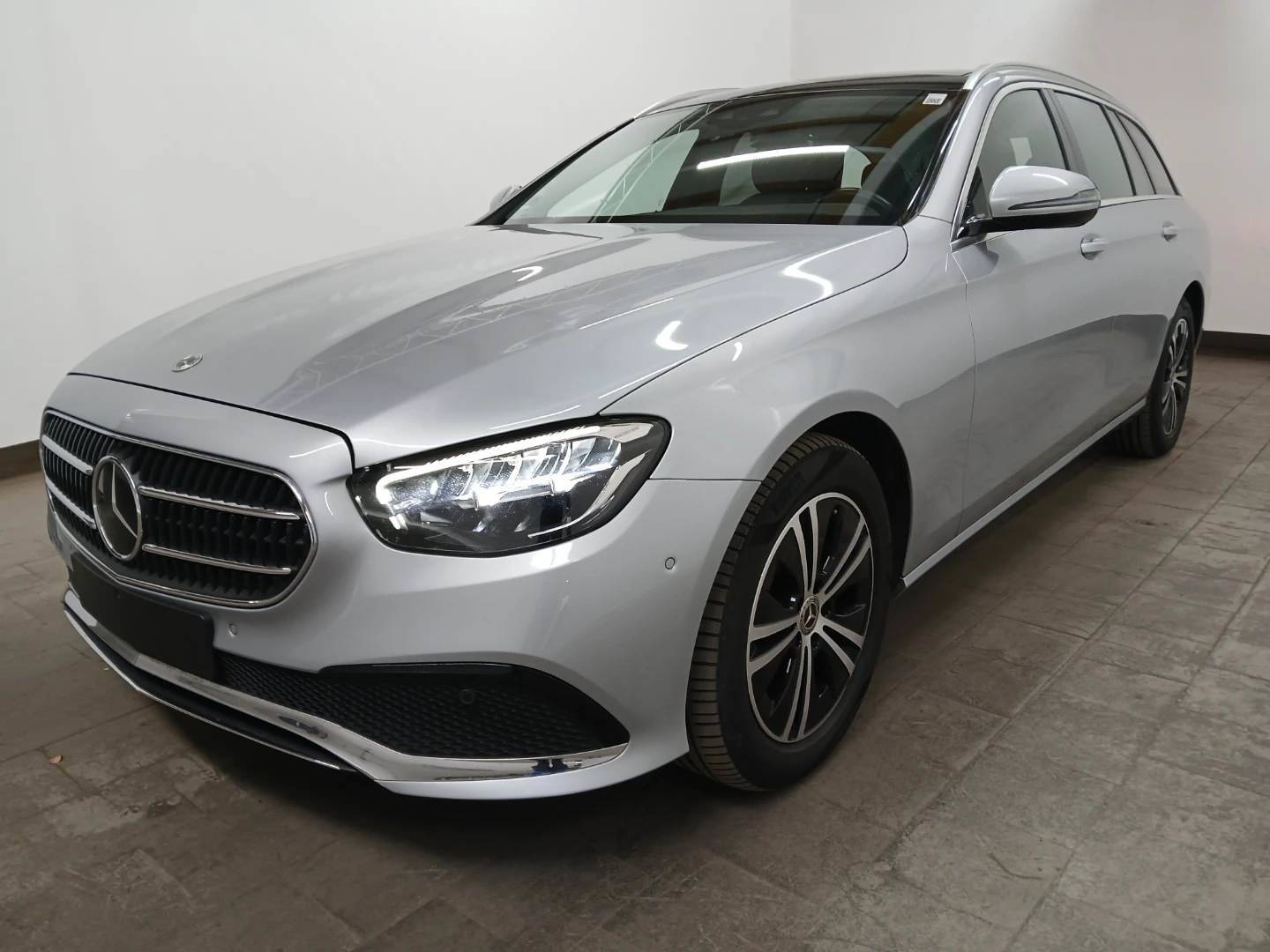 Mercedes-Benz E