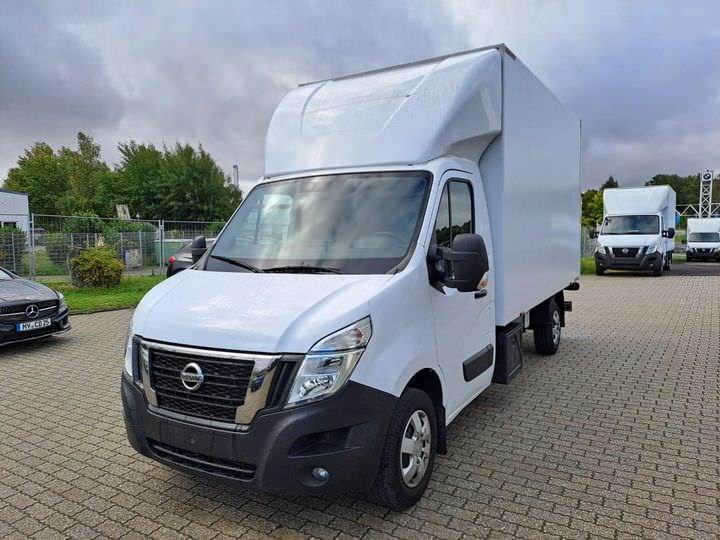 Nissan Interstar