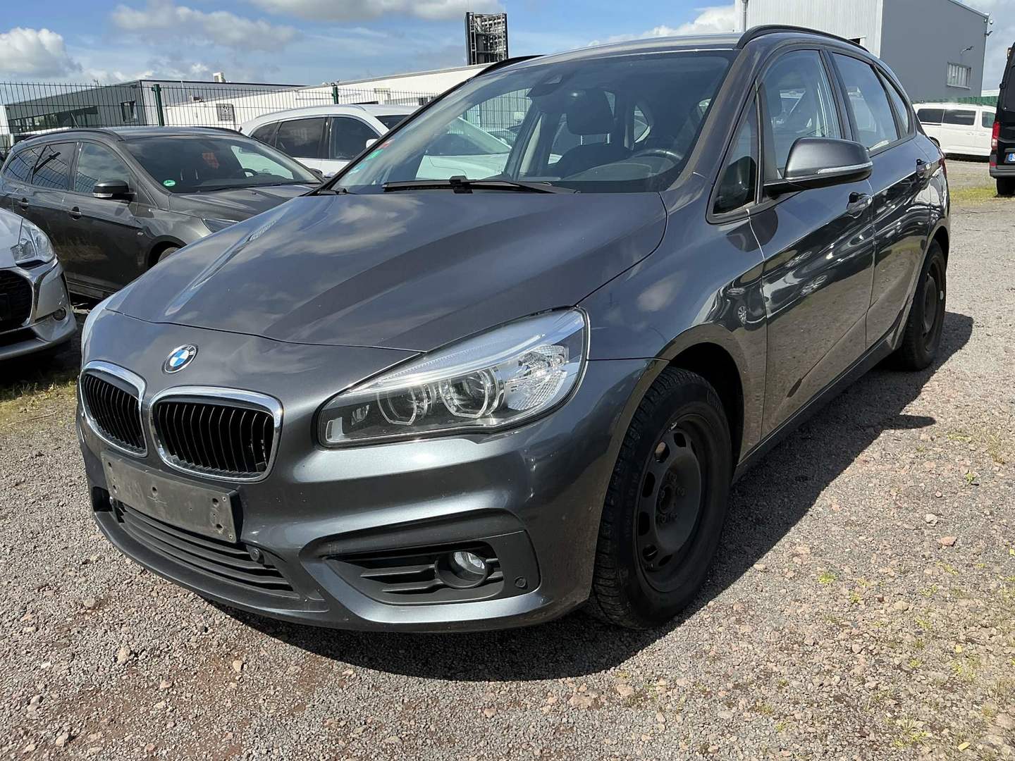 BMW 220i