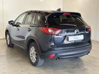 Pogled levo zadaj