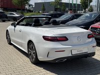 Widok z tyłu po stronie lewej