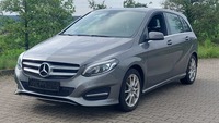 Pogled levo spredaj