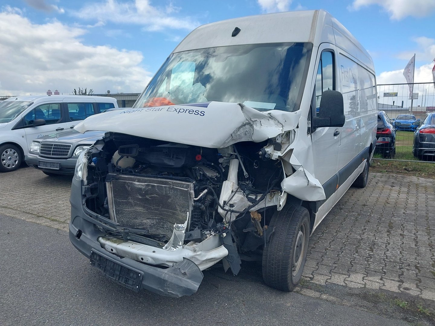 Mercedes-Benz Sprinter